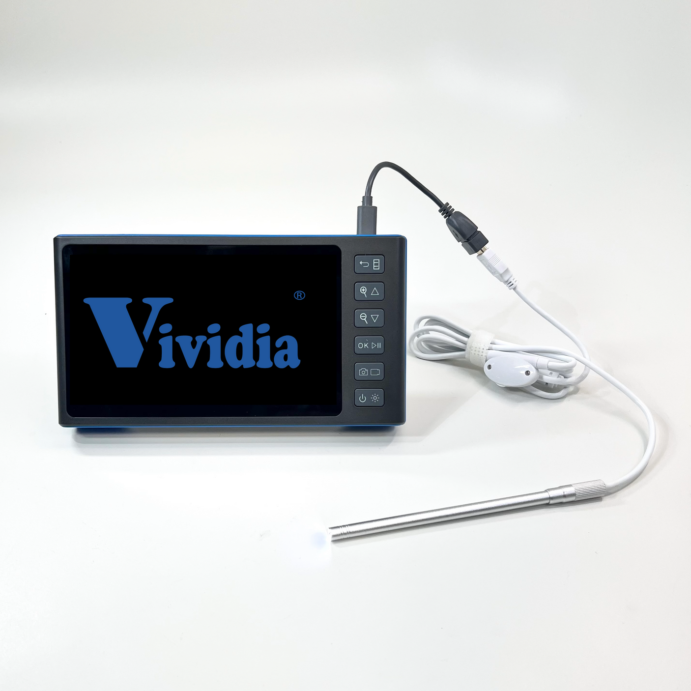 Vividia M700 USB Monitor with 7" Display Screen and USB-A Port and Rechareable Battery for USB Cameras