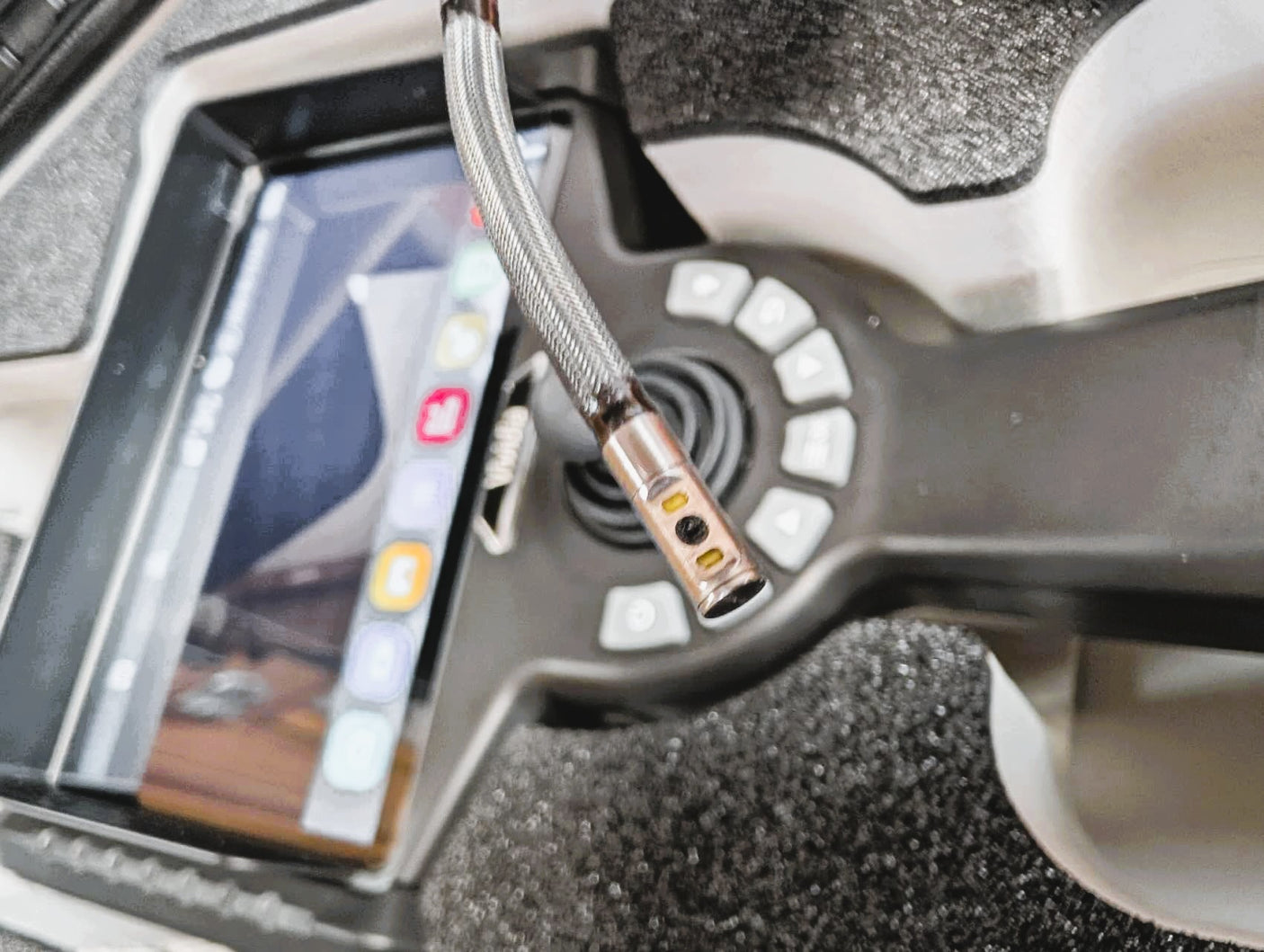 Vividia VP-3830S Flexible 3.8mm / 0.15" Diameter 3 Meter Long Joystick Articulaiton Video Borescope Videoscope Inspection Side-View Camera with 6" Touchscreen LCD Monitor