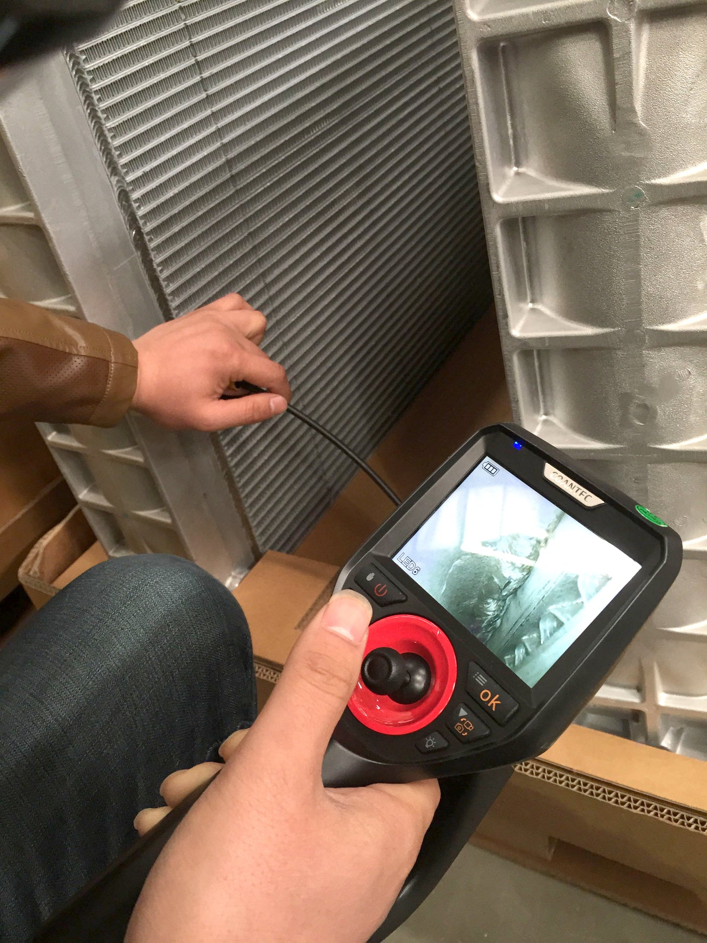 Vividia ME-600 Series 6mm Semi-Rigid Joystick Articulation Borescope 3.5" Monitor