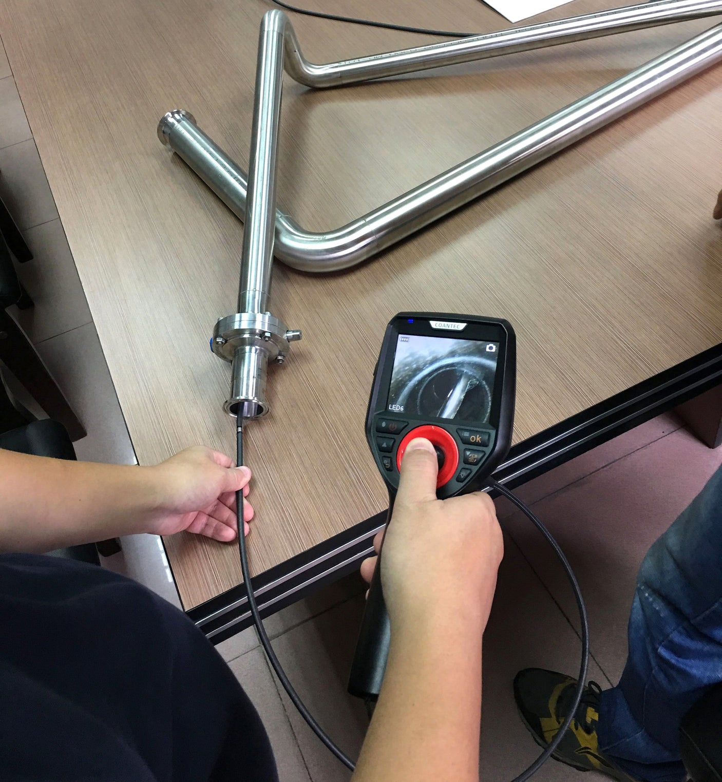 Vividia ME-600 Series 6mm Semi-Rigid Joystick Articulation Borescope 3.5" Monitor