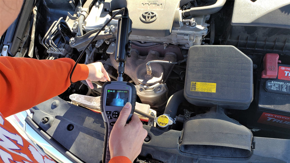 Vividia VA-150G Two-Way Articulating Borescope Videoscope Inspection Camera with 6.0mm Diameter 80cm Long Probe and 2.7" LCD Monitor 640x480 Resolution Gray Colored Monitor