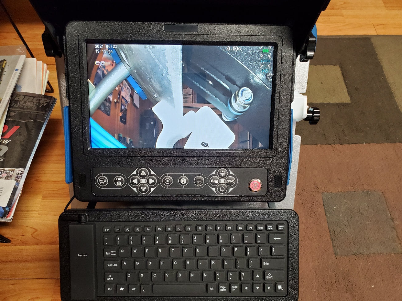 Vividia VS-82330 All-in-One HD Compact Pipe Sewer Drain Tube Video Inspection Camera with 10.1" Portable Screen 6.3mm Diameter 30m Long Push-Rod Cable and 23mm (0.91") Diameter 720P Camera Self-Leveling 512Hz Sonde Meter Counter