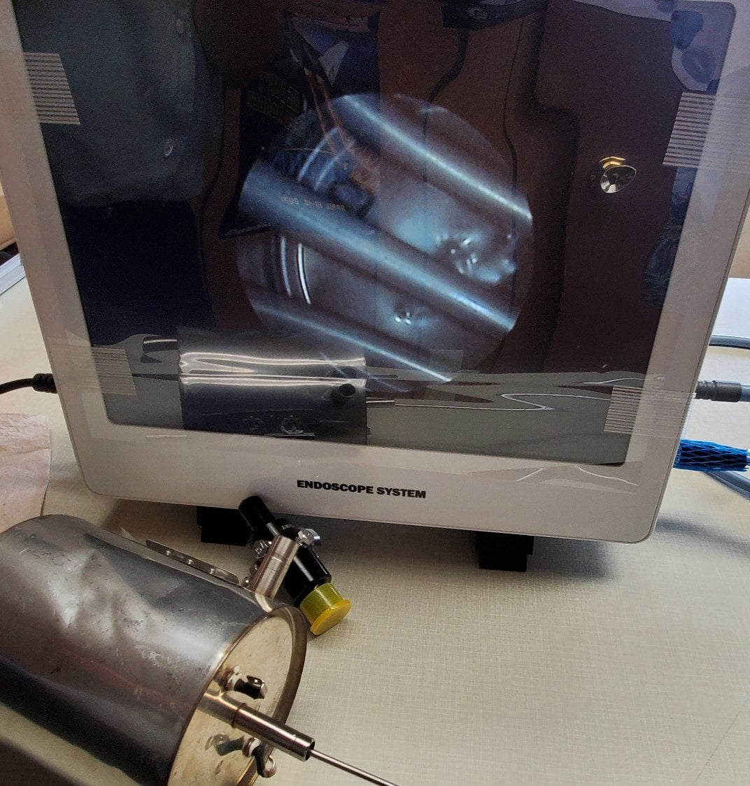 Vividia ECS-9115 Desktop All-in-One Endoscope Fiberscope Eyepiece Camera System with 15" Monitor Light Source CMOS Camera