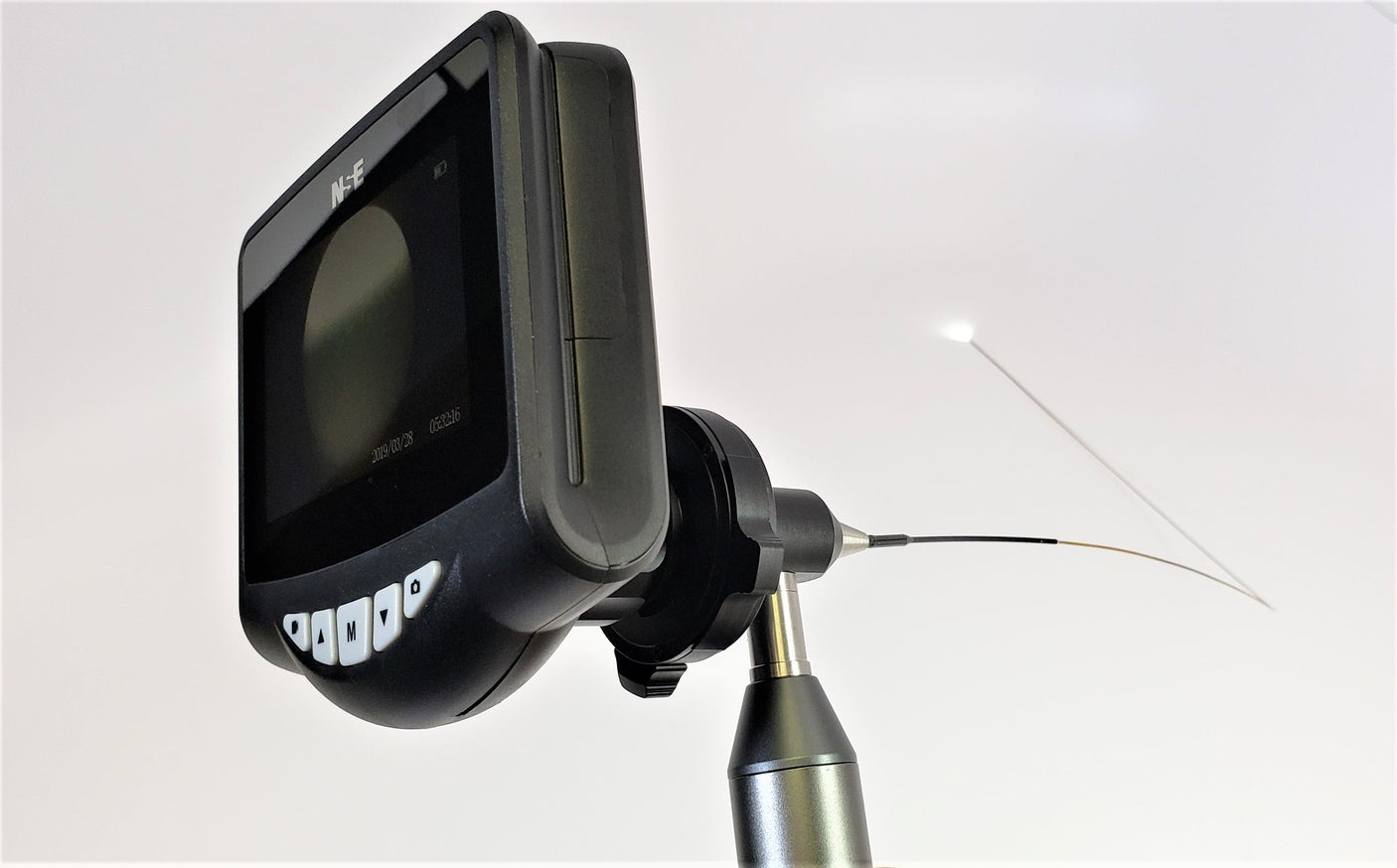 Vividia ECS-935 Handheld Portable All-in-One Endoscope Fiberscope Eyepiece Camera System with Built-in 3.5" Monitor and CMOS Camera and Universal Adaptor