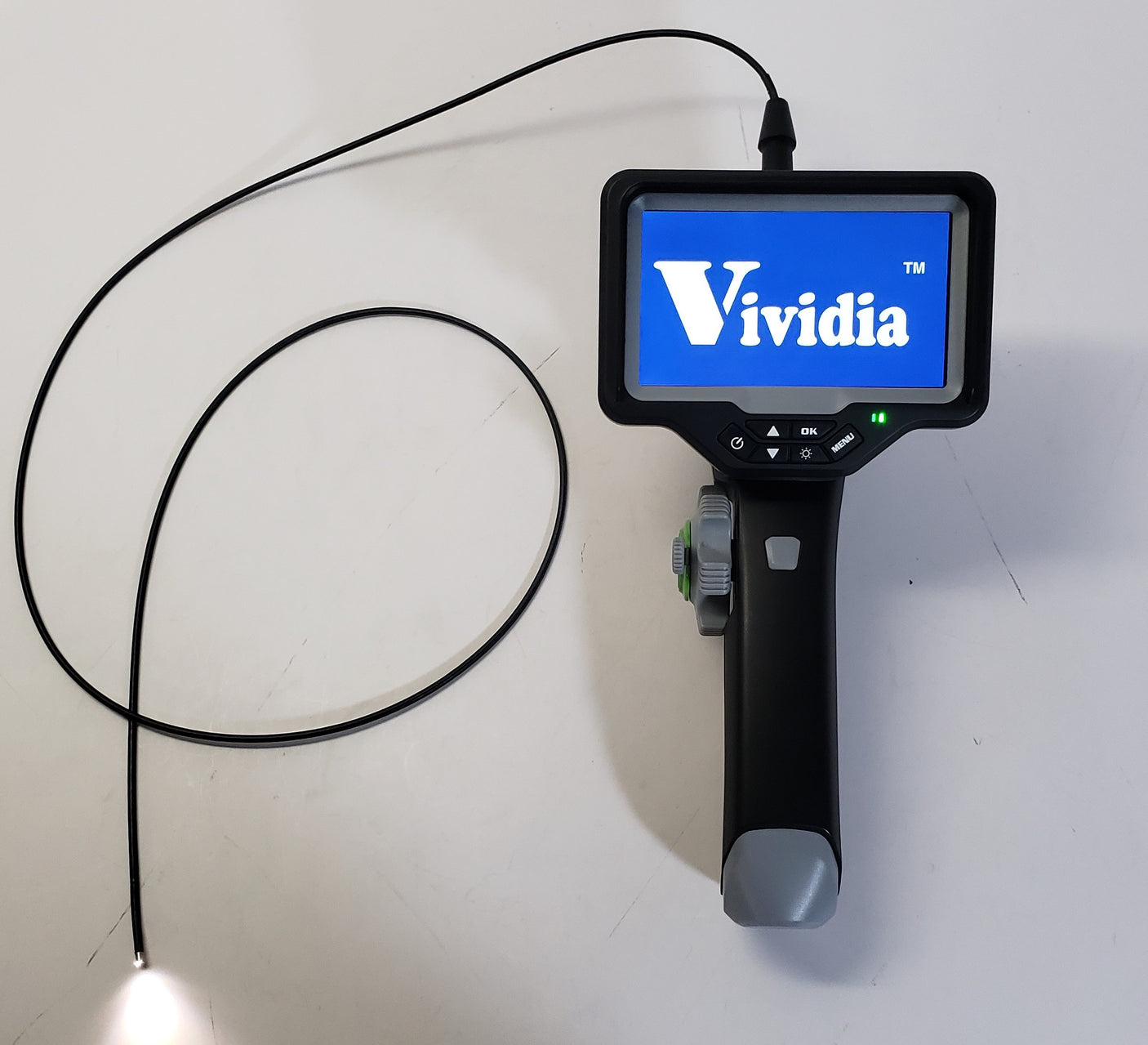 Vividia CT-2812 Flexible 2.8mm 2-Way Articulating 4.5" Monitor Video Borescope