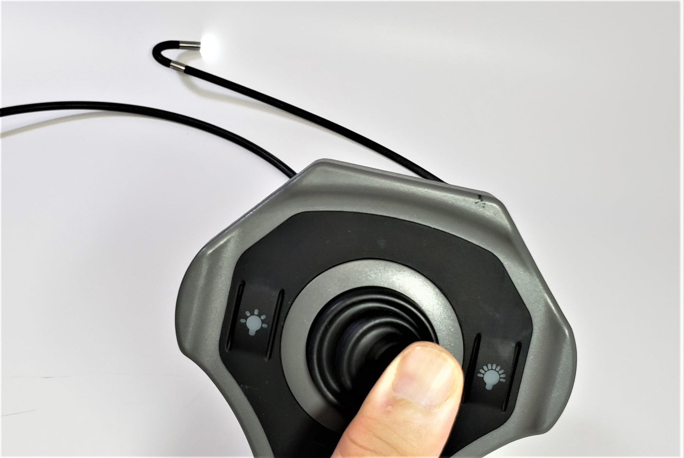 Vividia VD-3000-J Heavy Duty Joystick Articulation Video Borescope with 7" Touchscreen Monitor 1.5m / 5ft Long Probe 6mm Diameter