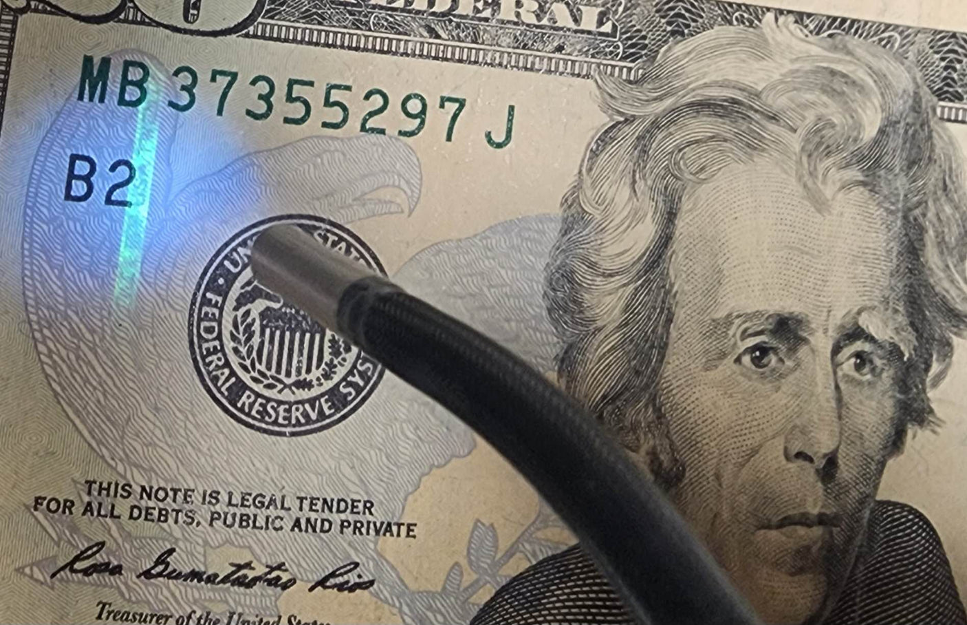 Vividia UVW-K-3915 6015 8020 Joystick Articulation UV and White Light Video Borescope with 5" Monitor