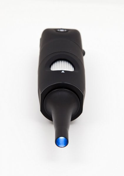 Wireless USB digital otoscope for veterinary doctors to be used on