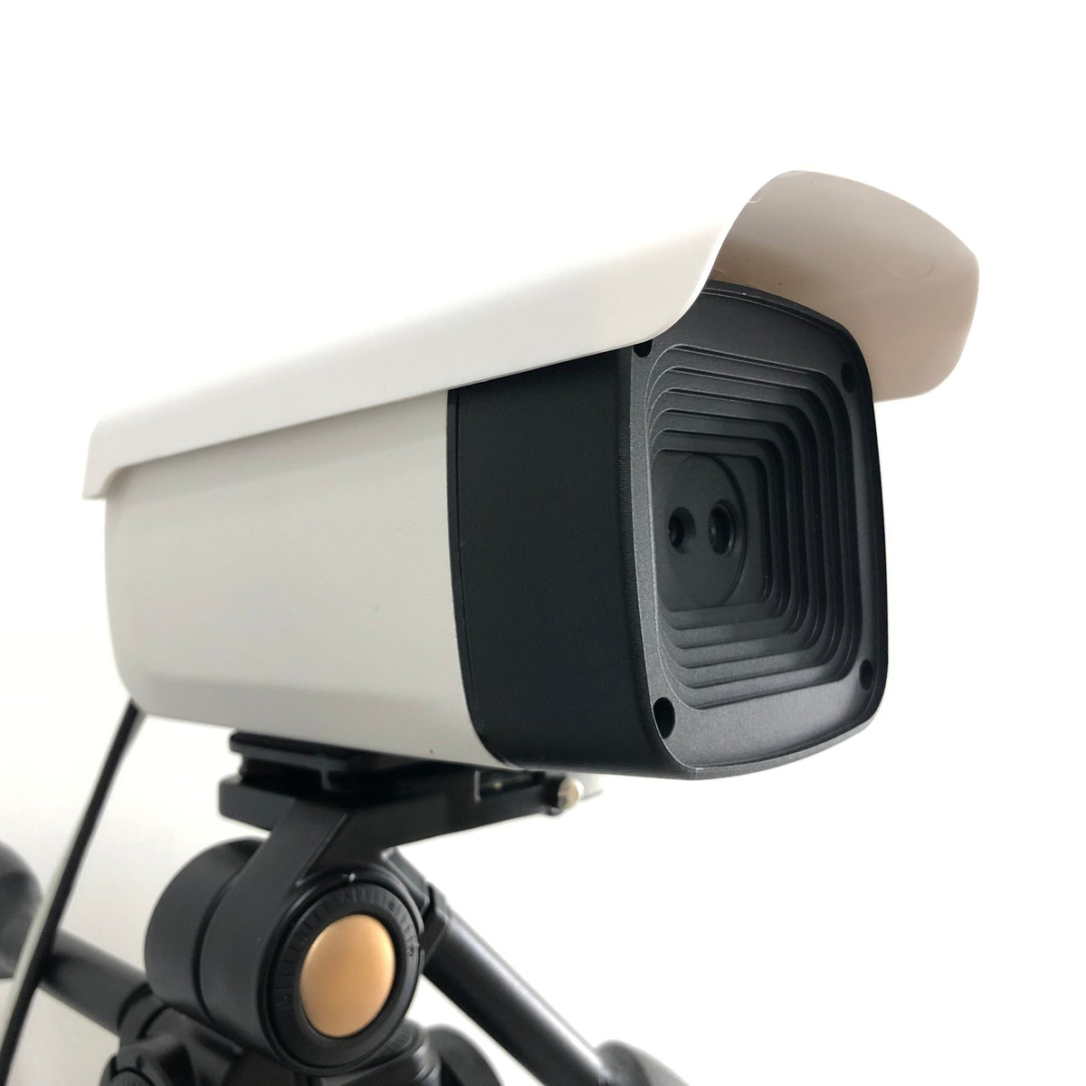 Multi-targeting dual-camera fever detection screening thermal imaging ...