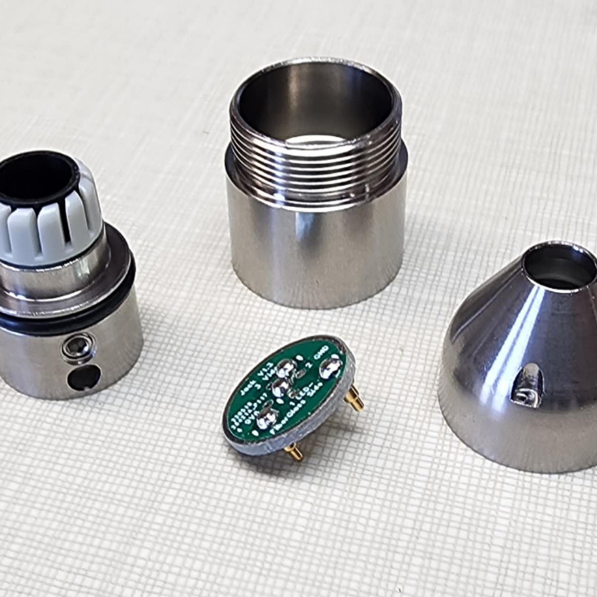 Pushrod cable to camera connector for replacement of broken cable rep